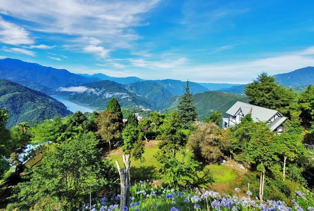 清境住宿推薦 清境住宿推薦:茲心園避暑、看山景與南投慢旅行安排
